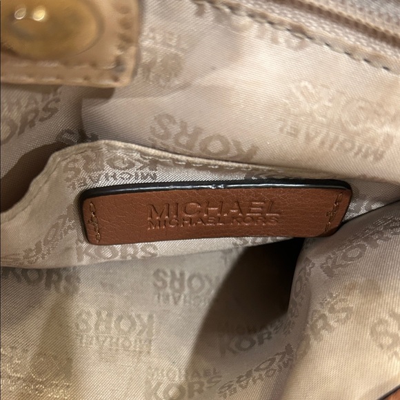 Michael Kors Tan and Cream Purse/Tote Early 2000s Vintage - Picture 8 of 12